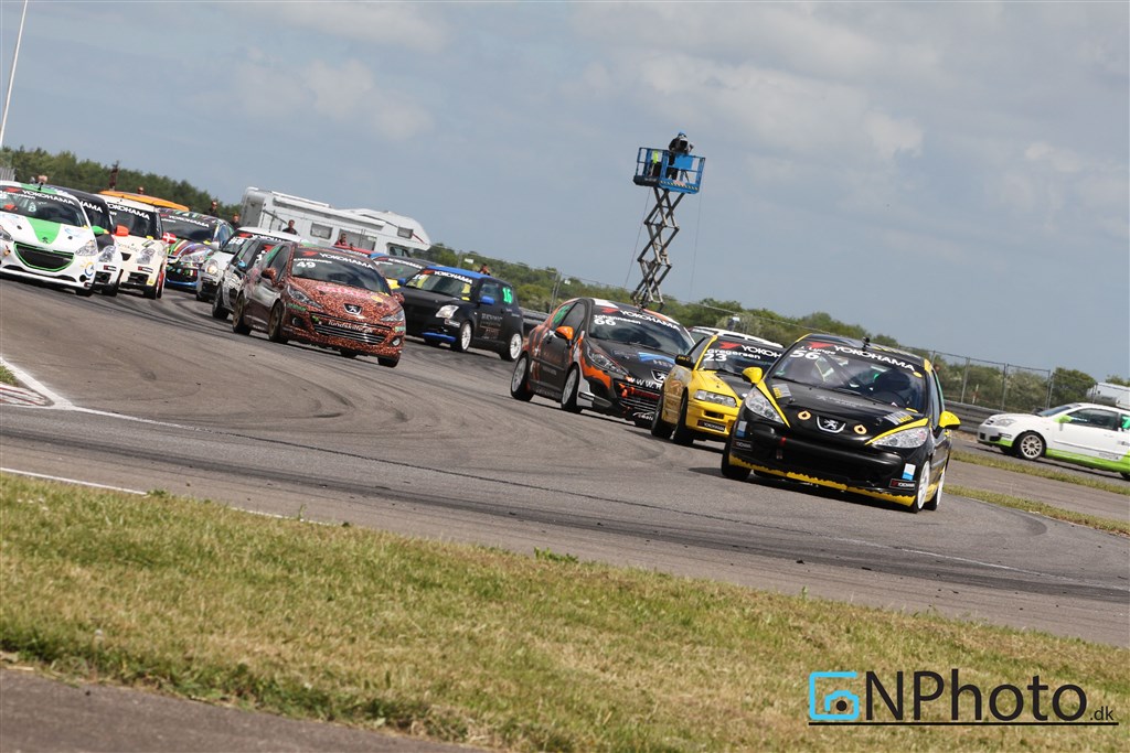 Starten på heat 2 – Jonas Lynge (56), Mikkel Gregersen (23), Brian Johannesen (66), Søren Lyck (49), Carsten Rasmussen (8) – og mange mange flere
(Foto: CNPhoto)